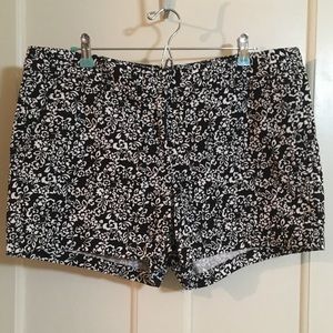 Land N’ Sea Shorts